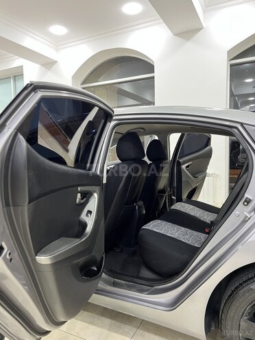 Hyundai Elantra 2011, 239,000 km - 1.6 l - Bakı