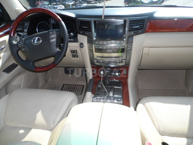 Lexus LX 570 2008, 106,000 km - 5.7 l - Bakı