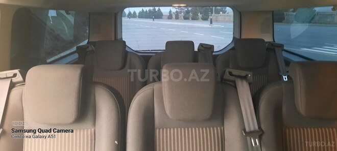 Ford Tourneo Custom 2014, 250,000 km - 2.2 l - Naftalan