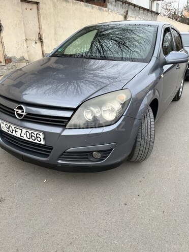 Opel Astra 2005, 207,235 km - 1.4 l - Yevlax