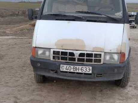 GAZ 2757 2001