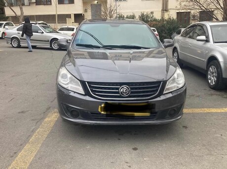 DongFeng Fengshen A30 2013