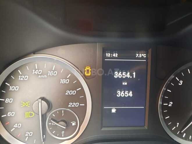 Mercedes Vito 114 2021, 3,654 km - 2.2 l - Bakı