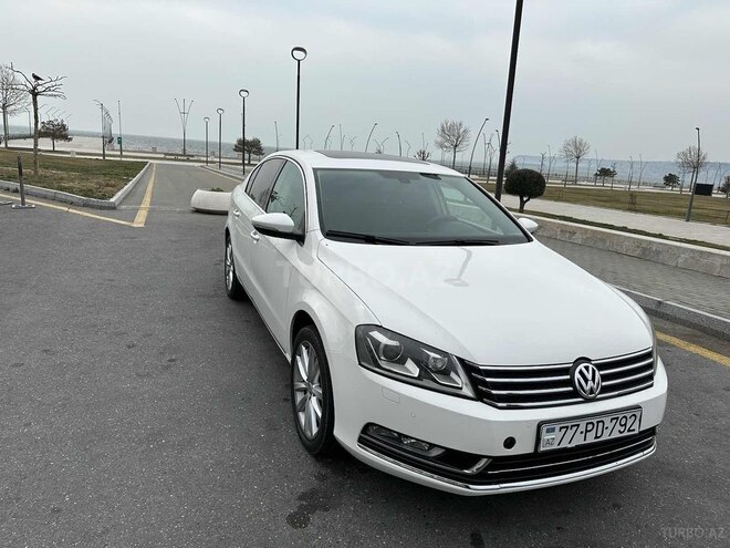 Volkswagen Passat 2011, 230,000 km - 1.8 l - Bakı