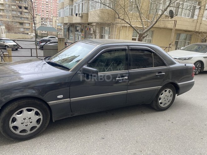 Mercedes E 180 1994, 290,862 km - 1.8 l - Bakı