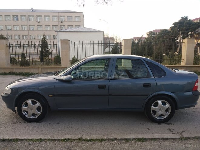 Opel Vectra 1997, 254,555 km - 1.6 l - Sumqayıt