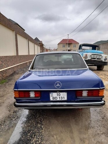 Mercedes 200 1982, 131,000 km - 2.0 l - Bakı