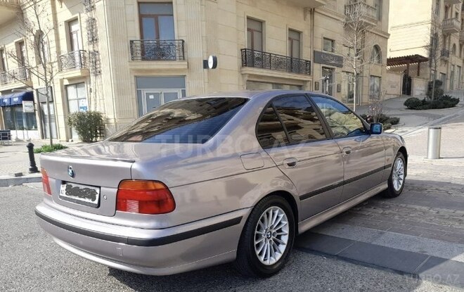 BMW 523 1996, 324,000 km - 2.5 l - Bakı