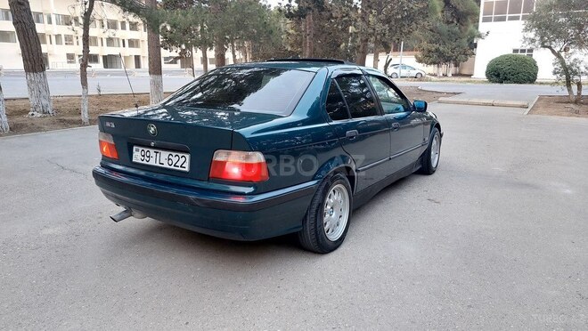 BMW 316 1995, 215,000 km - 1.6 l - Sumqayıt