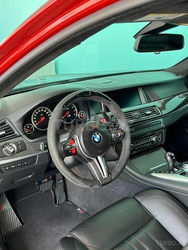 BMW M5 2012, 92,000 km - 4.4 l - Göyçay