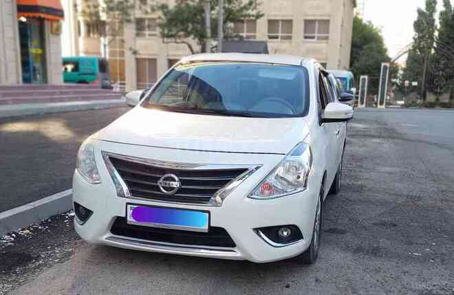 Nissan Sunny 2014, 144,500 km - 1.5 l - Bakı