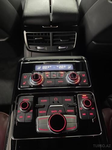 Audi S8 2014, 112,000 km - 4.0 l - Bakı