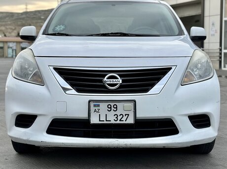 Nissan Versa 2013