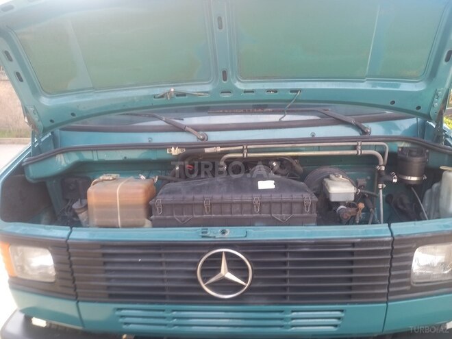 Mercedes 609 D 1994, 170,636 km - 4.0 l - Bakı