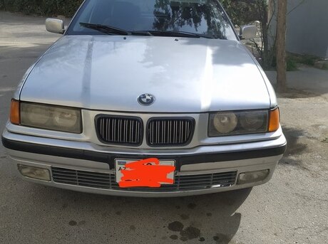 BMW 518 1987