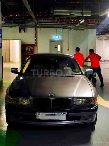 BMW 735 1998, 388,028 km - 3.5 l - Bakı