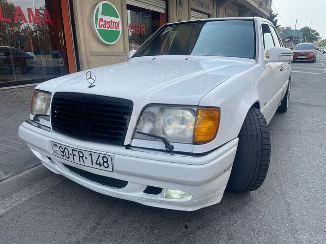 Mercedes E 290 1994, 231,436 km - 2.9 l - Bakı