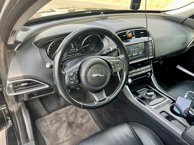 Jaguar  2016, 93,500 km - 2.0 l - Bakı