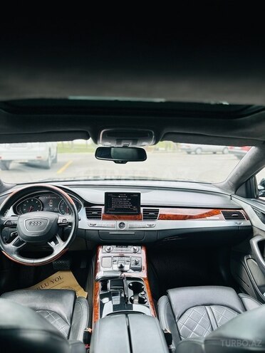 Audi A8 2012, 180,000 km - 4.0 l - Bakı