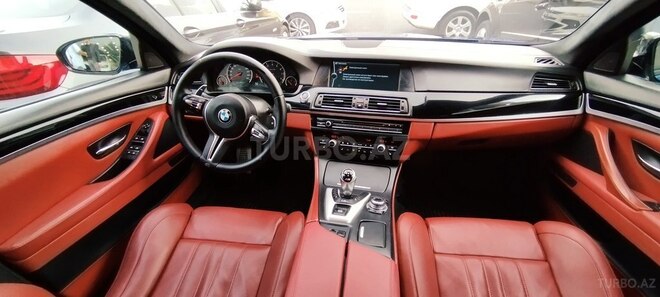 BMW M5 2012, 135,000 km - 4.4 l - Bakı