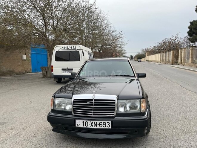 Mercedes E 260 1992, 390,000 km - 2.6 l - Bakı