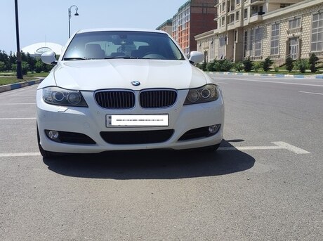 BMW 325 2009