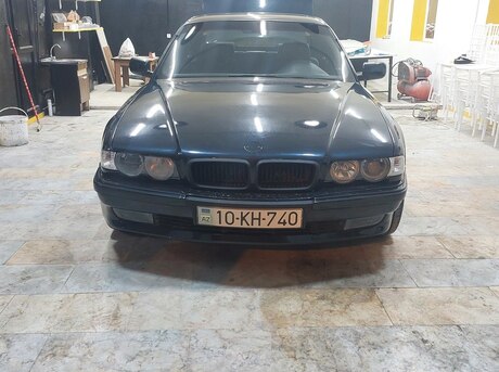 BMW 740 1995