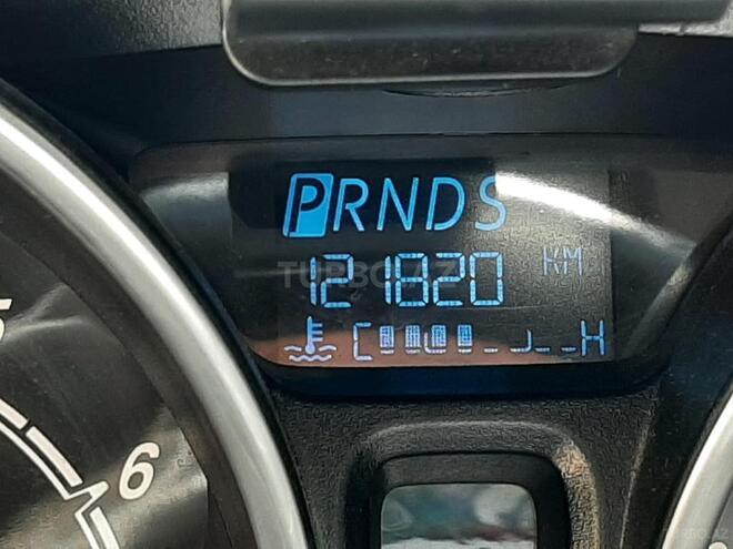Ford Fiesta 2013, 121,820 km - 1.6 l - Bakı