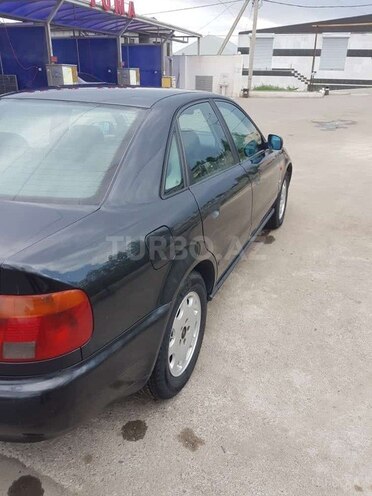 Audi A4 1996, 313,000 km - 1.8 l - Şəmkir
