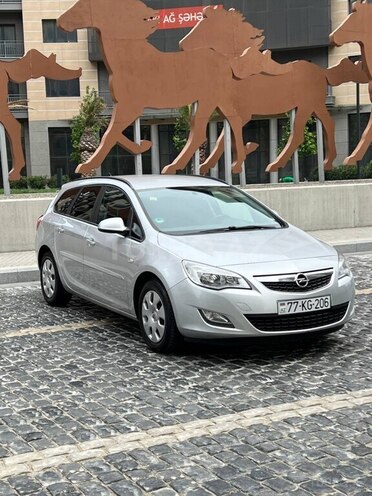 Opel Astra 2011, 243,450 km - 1.3 l - Bakı