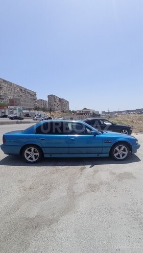 BMW 735 1996, 400,000 km - 3.5 l - Bakı
