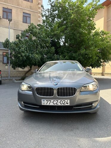 BMW 520 2012, 320,000 km - 2.0 l - Bakı