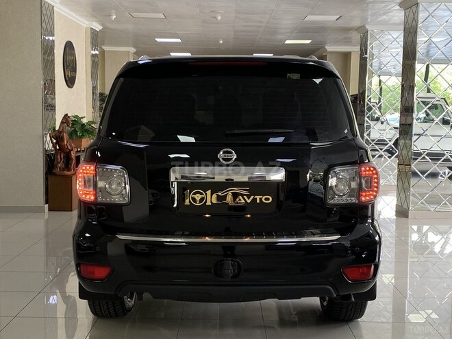 Nissan Patrol 2012, 148,000 km - 5.6 l - Bakı