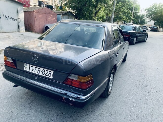 Mercedes E 200 1992, 241,041 km - 2.0 l - Sumqayıt