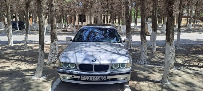 BMW 735 2002, 279,879 km - 3.5 l - Sumqayıt