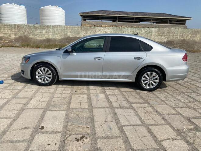 Volkswagen Passat 2014, 110,000 km - 1.8 l - Bakı