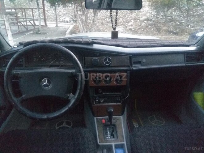 Mercedes 190 1991, 430,000 km - 2.0 l - Sumqayıt