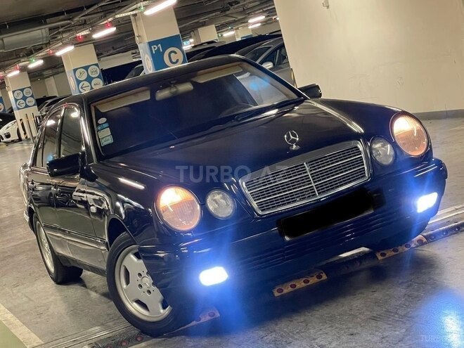 Mercedes E 240 1998, 353,485 km - 2.4 l - Bakı