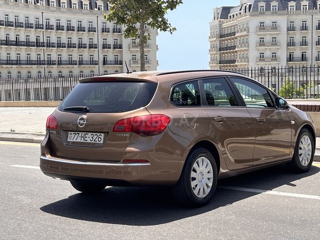 Opel Astra 2015, 98,500 km - 1.4 l - Bakı