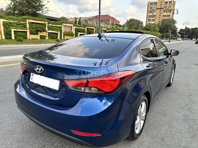 Hyundai Elantra 2015, 68,000 km - 1.8 l - Bakı