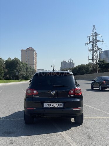 Volkswagen Tiguan 2010, 242,000 km - 2.0 l - Bakı
