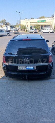 Opel Astra 2004, 435,000 km - 1.6 l - Xudat