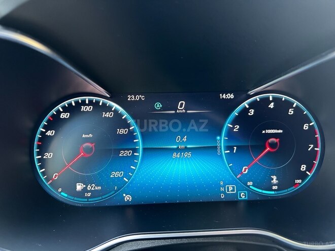 Mercedes  2019, 84,000 km - 2.0 l - Bakı