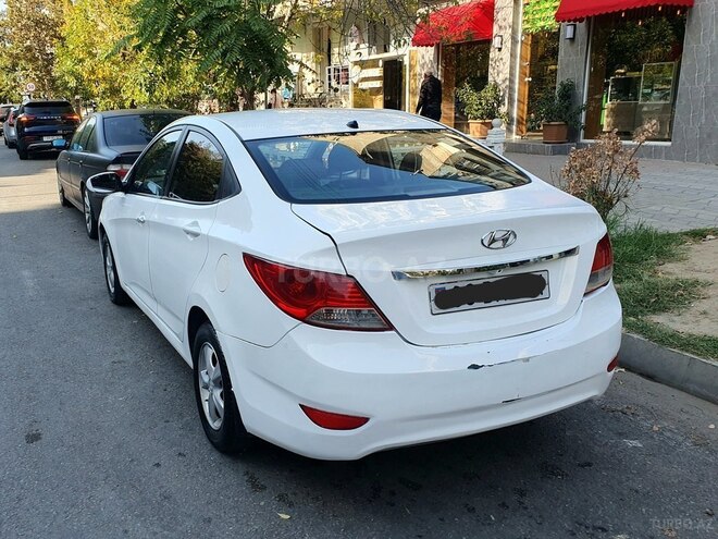 Hyundai Accent 2012, 213,500 km - 1.6 l - Bakı