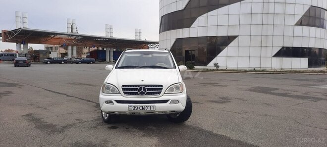 Mercedes ML 320 2002, 334,572 km - 3.2 l - Yevlax