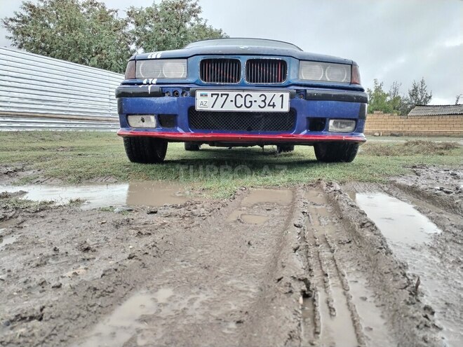 BMW 325 1994, 403,000 km - 2.5 l - Kürdəmir