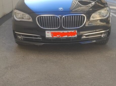 BMW 740 2013
