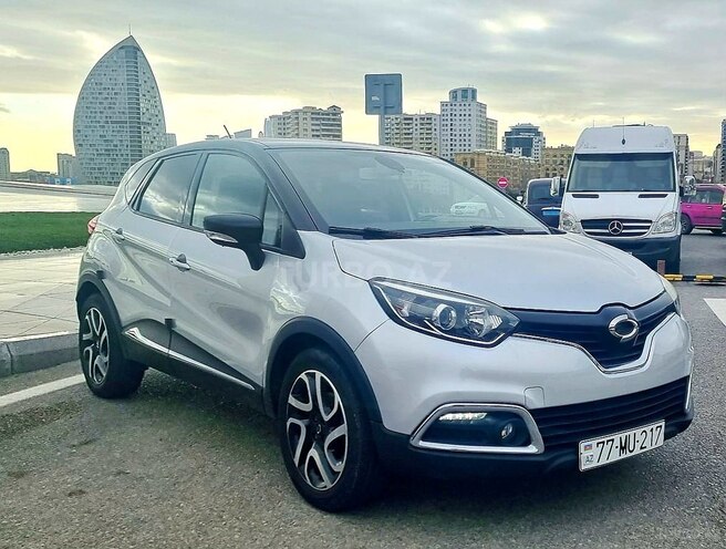Renault Captur 2015, 64,000 km - 1.5 l - Bakı