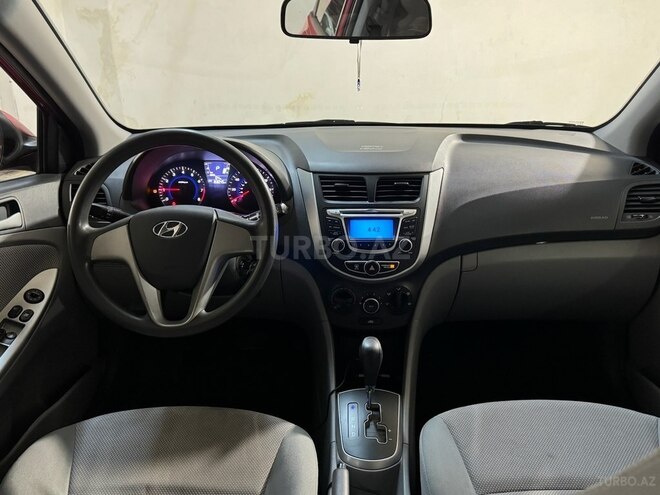 Hyundai Accent 2013, 133,576 km - 1.6 l - Bakı