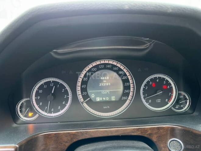 Mercedes E 200 2011, 213,000 km - 1.8 l - Bakı